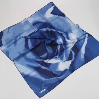 V 225 Silk Cocoon Eşarp